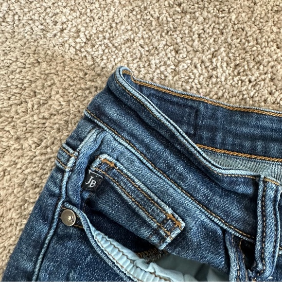 Judy Blue Medium Wash Slim Fit Straight Leg Ankle Jeans Women’s Size 26 - Picture 9 of 13